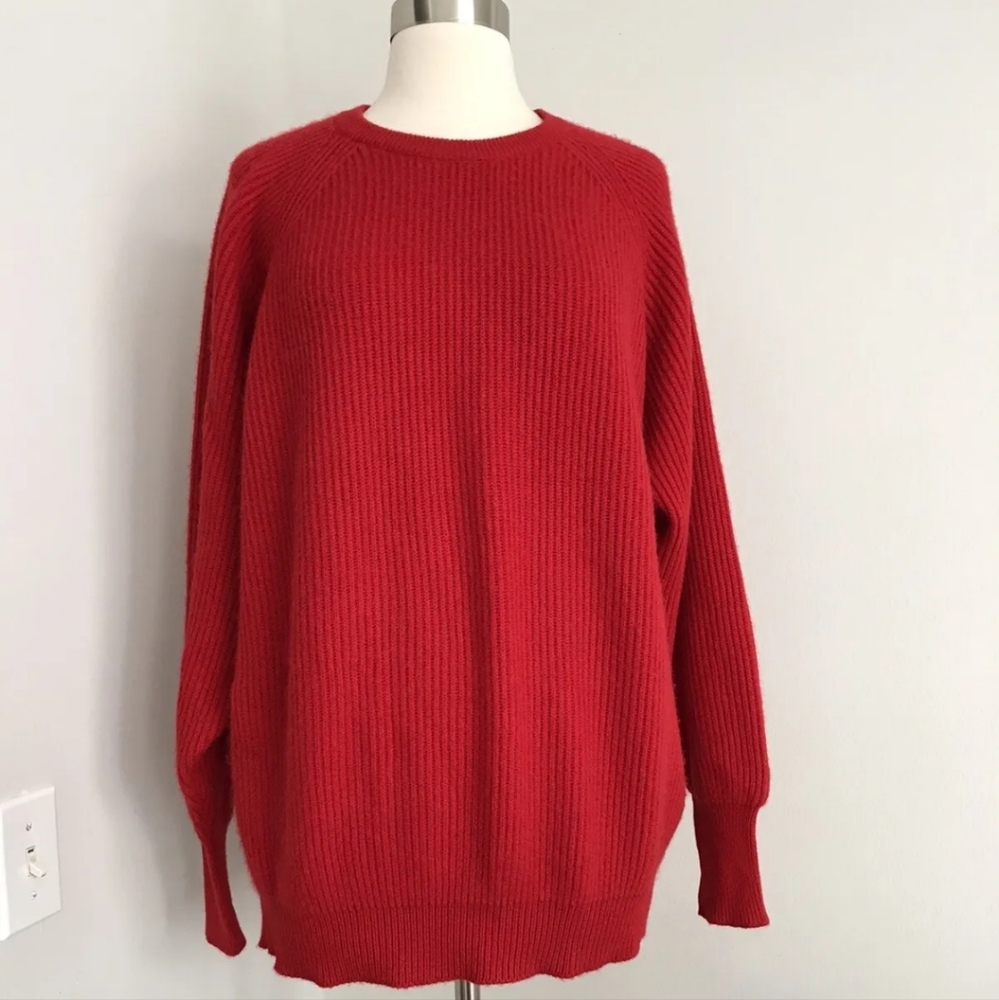 CASHMERE STUDIO 100% PURE CASHMERE RED REGLAN SLEEVE CREW-NECK SWEATER